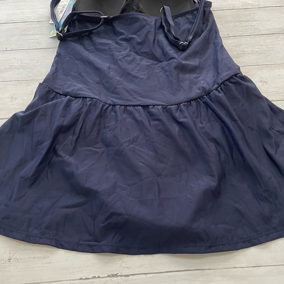 Swim Solutions Women's Colorblocked Tummy-Control Swimdress shirred front 14 - Picture 4 of 11